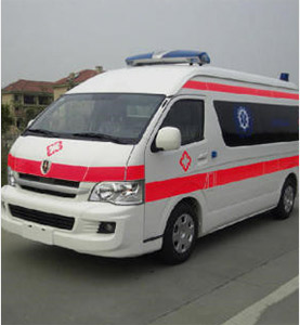 金山区上汽大通救护车